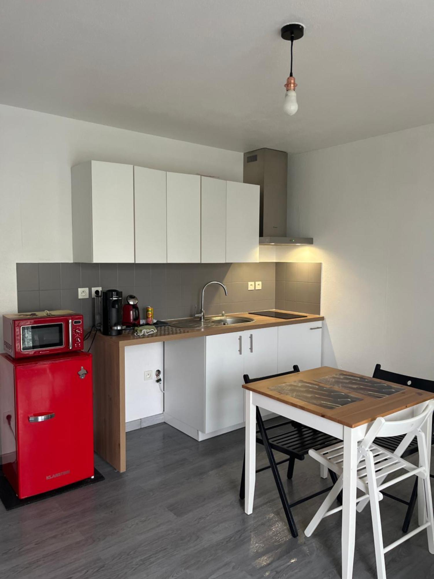 Square Walliser Pres Zenith สตราสบูร์ก ภายนอก รูปภาพ